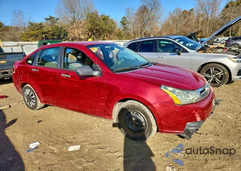 2011 Ford Focus S from USA, damaged, VIN 1FAHP3EN8BW105394